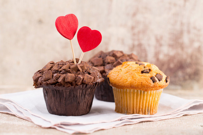 Fotolia_gitusik Muffins mit Herz